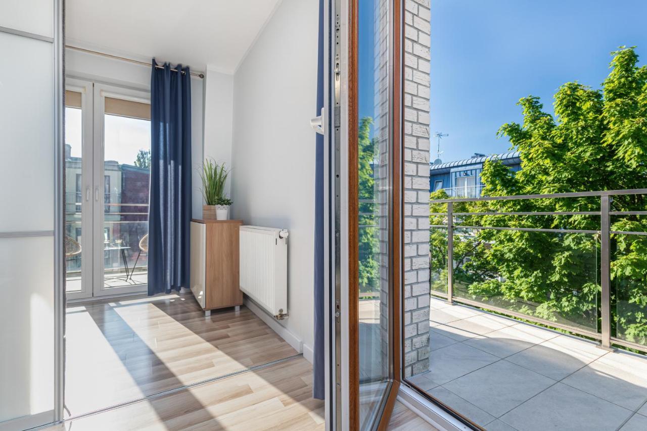 Apartamenty Feniks By Noclegi Renters Свіноуйсьце Екстер'єр фото