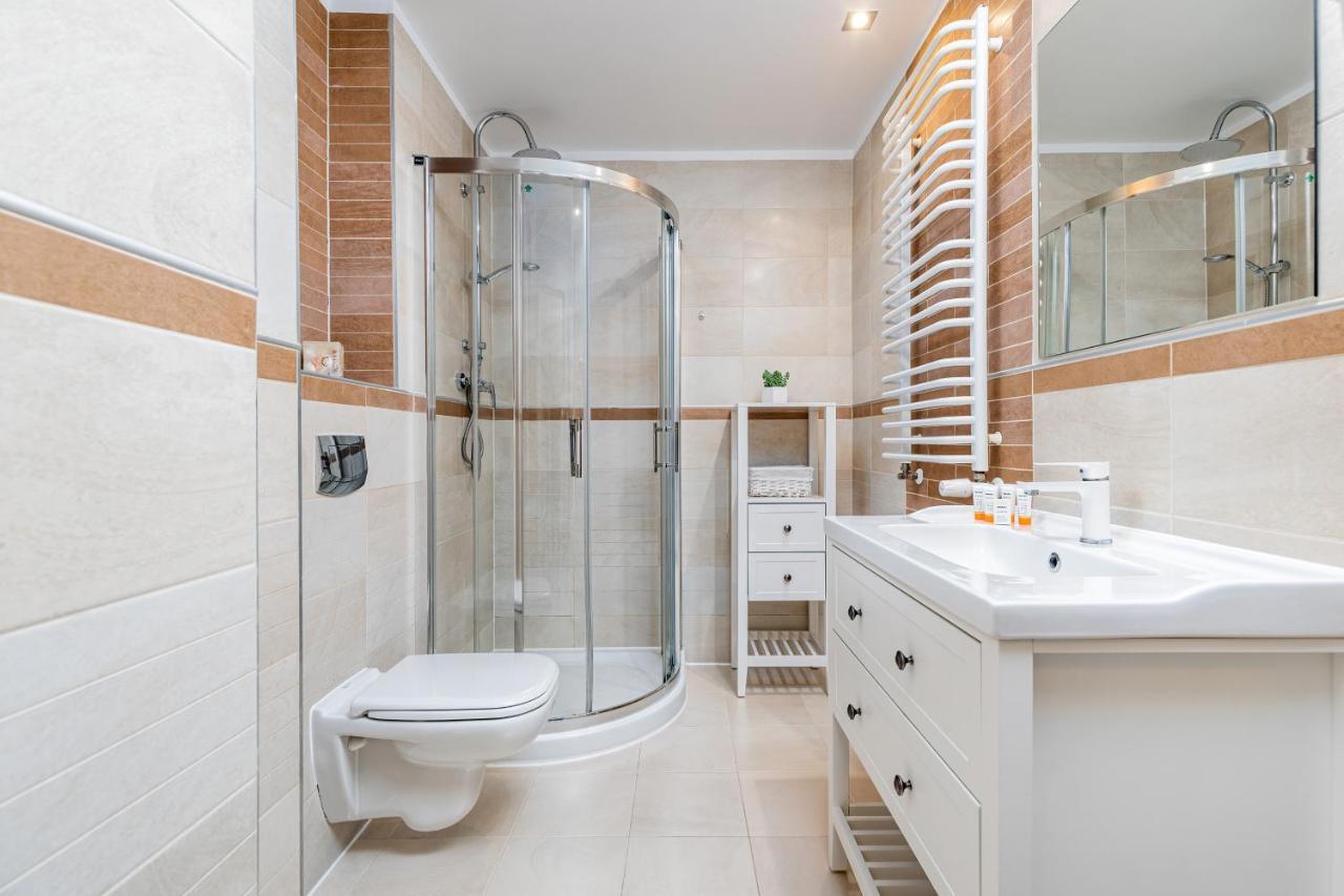 Apartamenty Feniks By Noclegi Renters Свіноуйсьце Екстер'єр фото